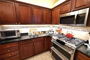 252 Fair Meadow Dr, Chartiers, PA 15301 - Photo 4