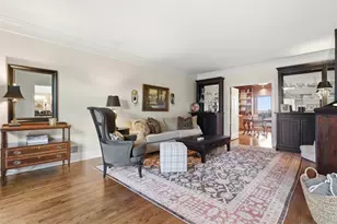 1070 St Mellion Dr, Collier Township, PA 15142 - Photo 6