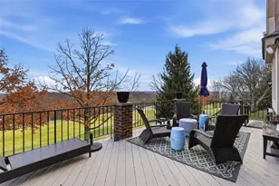 1070 St Mellion Dr, Collier Township, PA 15142 - Photo 40