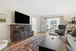 1070 St Mellion Dr, Collier Township, PA 15142 - Photo 8