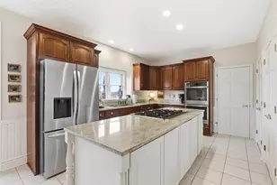 1070 St Mellion Dr, Collier Township, PA 15142 - Photo 18