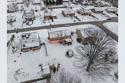 410 Governor Dr, Pittsburgh, PA 15101 - Photo 32