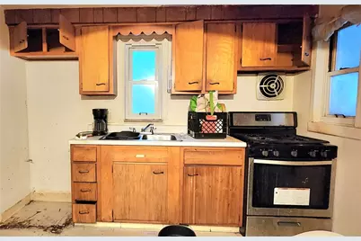 1118 Woodbine St, Pittsburgh, PA 15201 - Photo 2