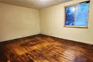 1118 Woodbine St, Pittsburgh, PA 15201 - Photo 8