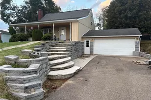 2859 Grandview Dr, Hampton, PA 15101 - Photo 1