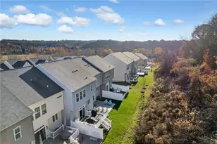 155 Craig St, Findlay Township, PA 15126 - Photo 2