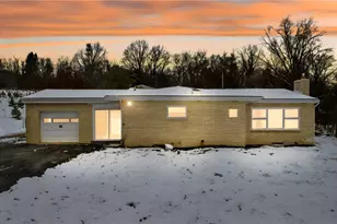 176 McMichael Rd, Collier Township, PA 15106 - Photo 1