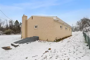 176 McMichael Rd, Collier Township, PA 15106 - Photo 32