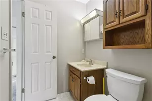 11006 Hunters Woods Ln, North Huntingdon, PA 15642 - Photo 28