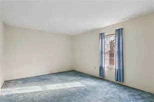 11006 Hunters Woods Ln, North Huntingdon, PA 15642 - Photo 32