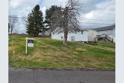 112 Mancha St, North Bethlehem, PA 15330 - Photo 1