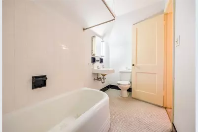 46 Standish Blvd, Pittsburgh, PA 15228 - Photo 24