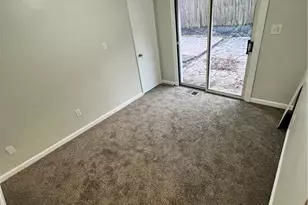 11256 Azalea Dr, Pittsburgh, PA 15235 - Photo 10