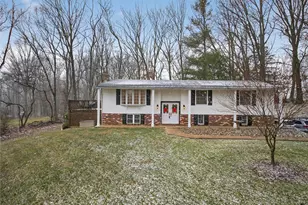 2589 Stonechip Dr, Hampton, PA 15101 - Photo 1