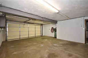 255 Kittanning Pike, Pittsburgh, PA 15215 - Photo 34