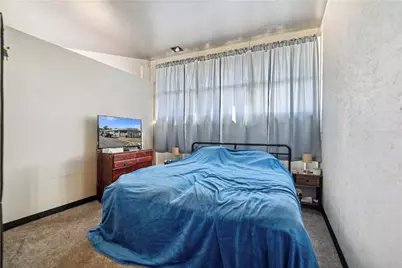 2814 Liberty Way, Liberty Boro, PA 15133 - Photo 4