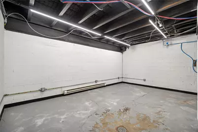 2814 Liberty Way, Liberty Boro, PA 15133 - Photo 8