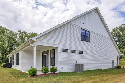 1124 Autumn Woods Dr., Jackson Township, PA 16033 - Photo 2