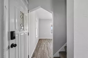 2123 Worton Blvd, West Mifflin, PA 15122 - Photo 4