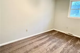 33 Pine Dr, Saxonburg Boro, PA 16056 - Photo 10