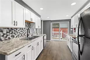 3236 Broadway Ave, Pittsburgh, PA 15234 - Photo 10