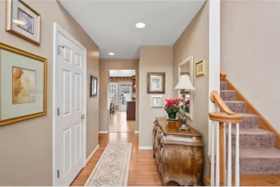 1004 Deveron Ct, Penn Twp, PA 15644 - Photo 2