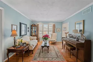 1004 Deveron Ct, Penn Twp, PA 15644 - Photo 24