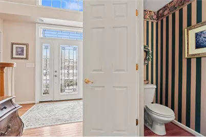 1004 Deveron Ct, Penn Twp, PA 15644 - Photo 4