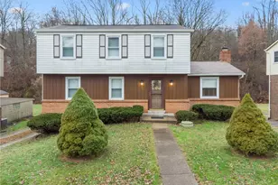690 Pine Valley Dr, Pittsburgh, PA 15239 - Photo 1