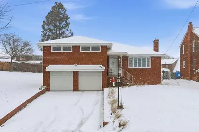 517 Brierly Ln, Munhall, PA 15120 - Photo 2