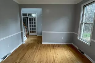 1513 King Henry Dr, Pittsburgh, PA 15237 - Photo 6