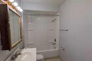 725 Chartiers St, Bridgeville, PA 15017 - Photo 12