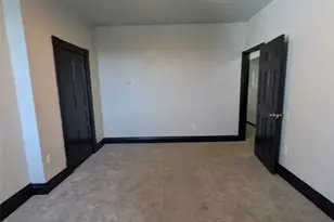 1818 Westmont Ave, Pittsburgh, PA 15210 - Photo 10