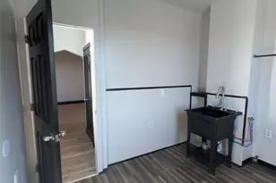 1818 Westmont Ave, Pittsburgh, PA 15210 - Photo 18