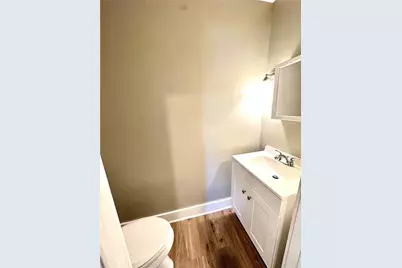 219 E Hillcrest Ave, New Castle, PA 16105 - Photo 10