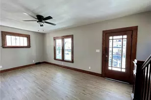 219 E Hillcrest Ave, New Castle, PA 16105 - Photo 4