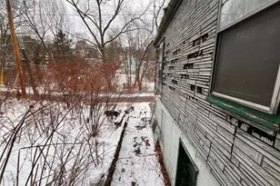 832 Oak Ave, Rochester, PA 15074 - Photo 2