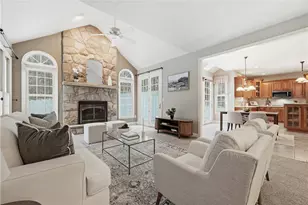 113 W Wild Cherry Dr, Pine Township, PA 16046 - Photo 12