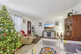 701 Smiley St, Ellwood City, PA 16117 - Photo 10