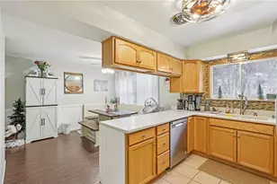 701 Smiley St, Ellwood City, PA 16117 - Photo 14