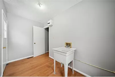 564 Shumaker Dr, Monroeville, PA 15146 - Photo 14