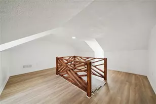 5604 Price Wy, Pittsburgh, PA 15201 - Photo 24