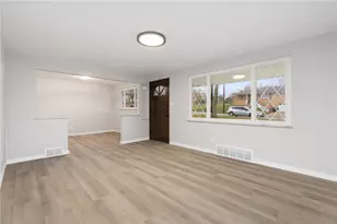 313 Benchoff St, Elizabeth Twp/Boro, PA 15037 - Photo 4