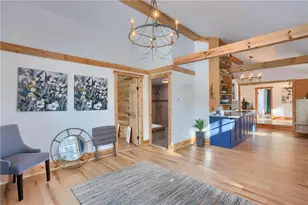 419 Bon Aire Ave, Neshannock Township, PA 16105 - Photo 2