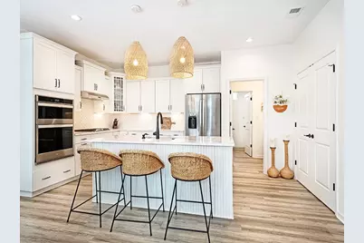 4243 Hawthorn Drive, South Park, PA 15129 - Photo 4