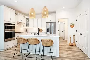 4243 Hawthorn Dr, South Park, PA 15129 - Photo 4