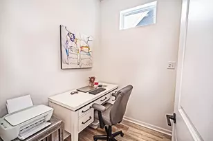 4243 Hawthorn Dr, South Park, PA 15129 - Photo 10