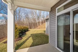 4243 Hawthorn Dr, South Park, PA 15129 - Photo 18