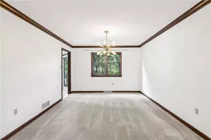 2561 Barnwood, Pittsburgh, PA 15090 - Photo 12