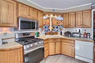 2011 Tony St, Shenango Township, PA 16101 - Photo 2